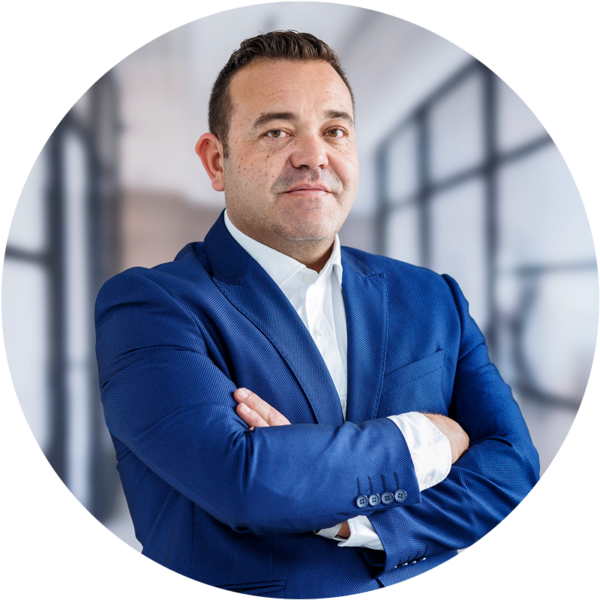 Alpha Contract - Francisco Moreno